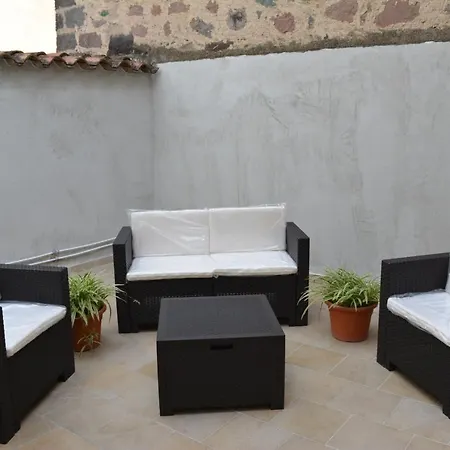 Olaspri بيت ضيافة Oschiri